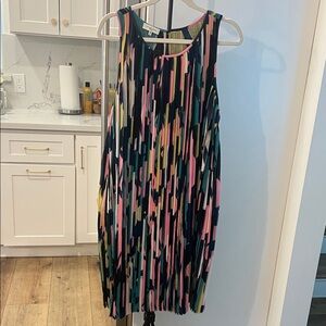 Lafayette 148 New York pleaded shift dress colorful sleeves less chiffon